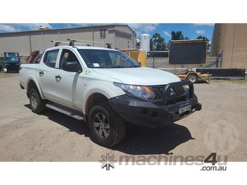 Mitsubishi Triton MQ