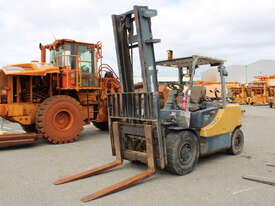 CROWN CG45S FORKLIFT - picture0' - Click to enlarge