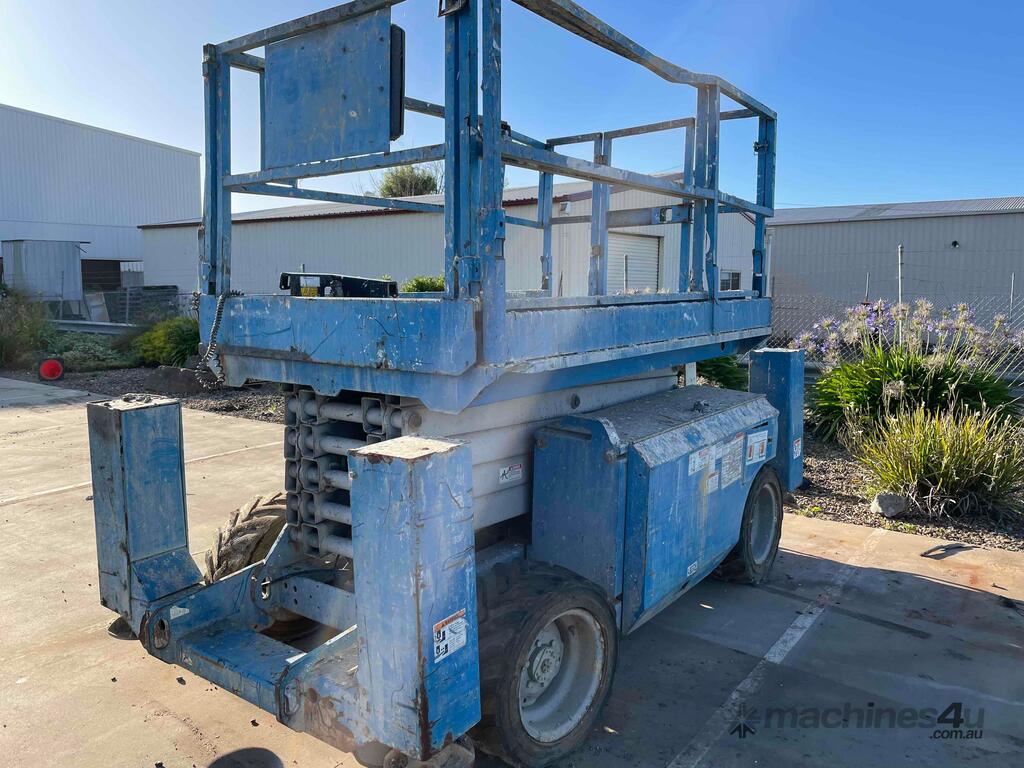 Used 2006 Machinery Genie GS3268RT Scissor Lift in KEILOR EAST, VIC