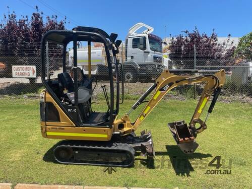 Excavator CAT 301.4C 2012 1.4 tonne Track Widening 2x buckets