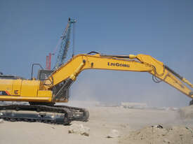Liugong 925E - 25T Excavator - picture1' - Click to enlarge