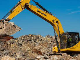 Liugong 925E - 25T Excavator - picture2' - Click to enlarge