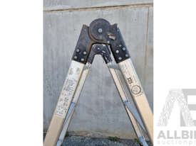 Multi-Function Folding Ladder - picture1' - Click to enlarge