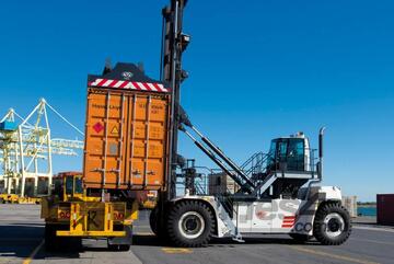 LIFT EQUIPT- CVS FERRARI FH50.5 LADEN CONTAINER HANDLING LIFT TRUCK