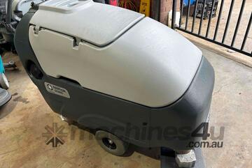 Nilfisk SC800-86 Walk behind floor scrubber