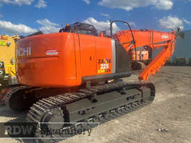 Hitachi ZX225USRLCK-3 Excavator  - picture2' - Click to enlarge