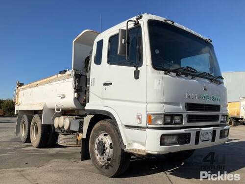 2000 Mitsubishi FV 500