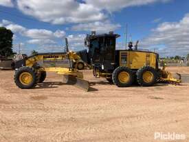 2012 Komatsu GD555-5 - picture1' - Click to enlarge