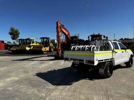 Excavator / Backhoe / Grader / Bulldozer - Servicing Lube Ute Skid - picture0' - Click to enlarge