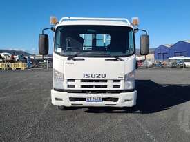 Isuzu FRR 500 - picture0' - Click to enlarge