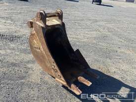 Komatsu 540mm Trench Bucket - picture0' - Click to enlarge