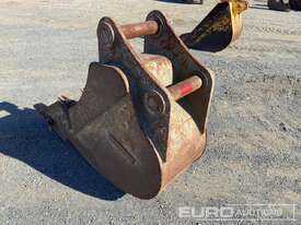 Komatsu 540mm Trench Bucket - picture1' - Click to enlarge