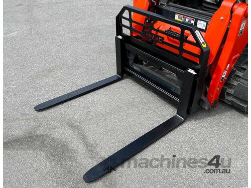1800kg Skid Steer Pallet Forks