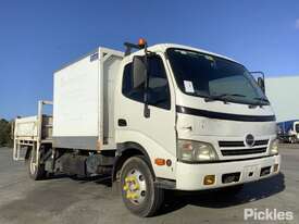 2007 Hino 300C - picture0' - Click to enlarge