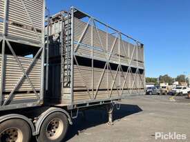 2010 Byrne Tri Axle Trailer Tri axle cattle trailer A&B - picture1' - Click to enlarge