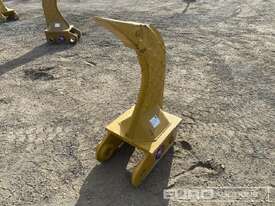 Unused Ripper to suit Komatsu PC 200 - picture0' - Click to enlarge