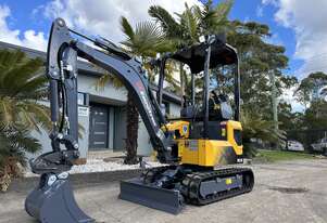 2025 Eurotrac 1.8T Mini Excavator Swing Boom
