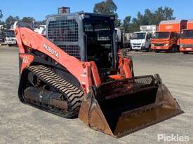 2015 Kubota SVL90-2 Posi Track Loader - picture0' - Click to enlarge