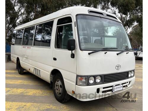 2001 TOYOTA COASTER 50 SERIES BUS