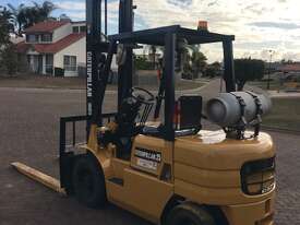 CAT GP25 Forklift  - picture1' - Click to enlarge