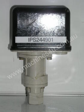 Siemens 6KC3 10-OA2 Pressure Switch.