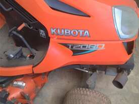 Mower - Kubota - Ride On - picture0' - Click to enlarge