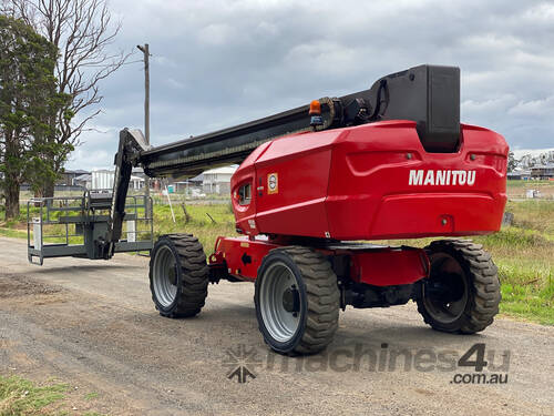 Manitou Manitou 280TJ Boom Lift Access & Height Safety