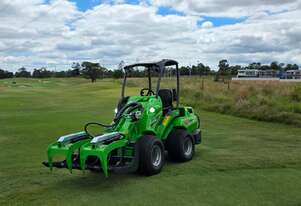 Avant e527 Fully Electric Mini Loader w Telescopic Boom