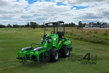 Avant e527 Fully Electric Mini Loader w Telescopic Boom