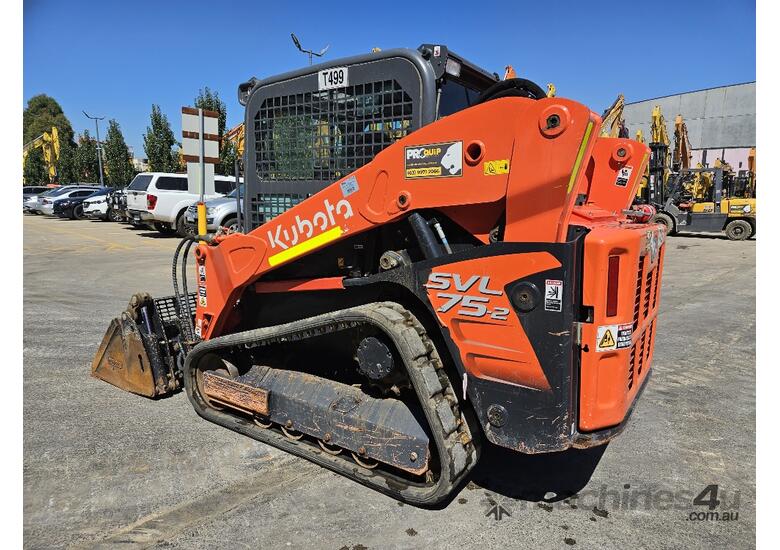caption KUBOTA SVL75-2 TRACK LOADER 2022 WITH LOW 650 HOURS, FULL CIVIL SPEC AND 4 IN 1 BUCKET