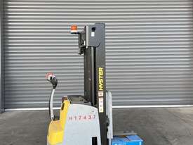 1.6T Battery Electric Walkie Reach Stacker - picture0' - Click to enlarge