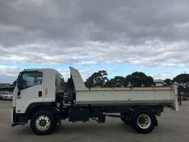 2014 Isuzu FVR 1000 MED Tipper - picture2' - Click to enlarge
