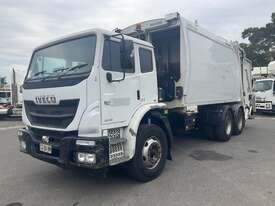 2015 Iveco ACCO Rear Load Compactor - picture1' - Click to enlarge