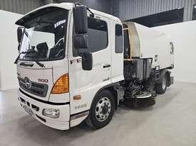 2019 Hino 500 FE Euro 5 4x2 Sweeper/ Vacuum (Council Asset) - picture1' - Click to enlarge