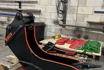 AUSTRALIAN MADE 150 x 1050 x 8T High Vol Trenching bucket