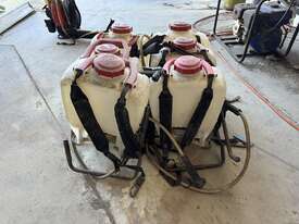 6 x Solo Backpack Sprayers - picture1' - Click to enlarge