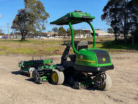 John Deere 2500E Golf Greens mower Lawn Equipment - picture2' - Click to enlarge