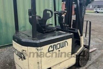 Crown 50FCTT276 Container Entry Forklift