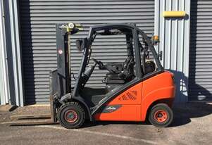 Linde 2.5T LPG Forklift with Container Mast