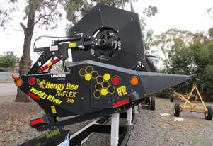 Honey Bee As New :2022   AF245