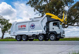 Isuzu FYJ 300-350 Waste disposal Truck