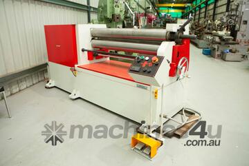 METALMASTER 1300MM X 5MM CAPACITY PLATE ROLLS