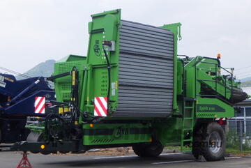 2019 AVR Spirit 6100 Potato Harvester - Ex Demo