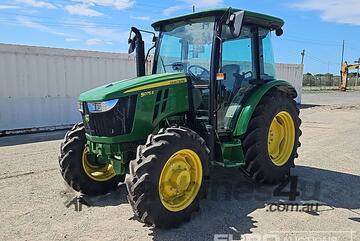 John Deere Unused   5075E