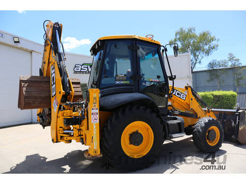 2018 JCB 3CX 4WD Backhoe Loader - Excellent Condition