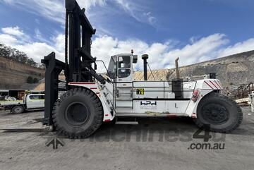SMV - Hunter Plant   - 60 Tonne Forklift