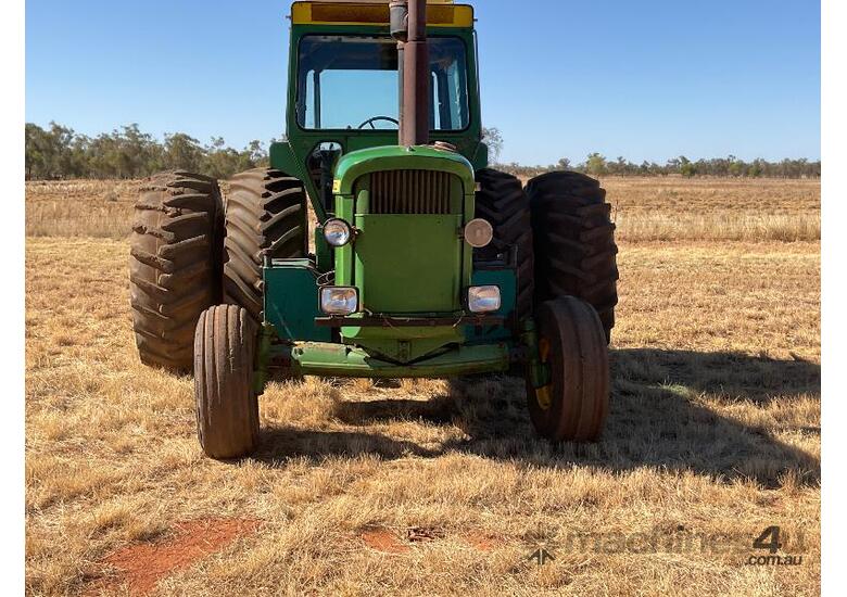 caption JOHN DEERE 6030