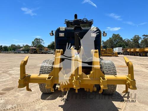 2011 CATERPILLAR 140M2 AWD GR144