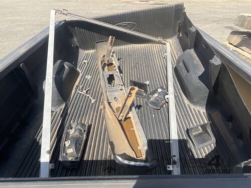 caption Ford F250 Ute Tray
