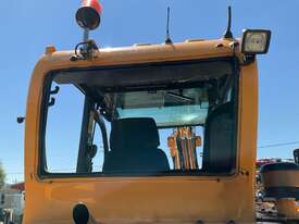 2022 Hyundai Robex 60W-9S Excavator (Wheeled) - picture0' - Click to enlarge